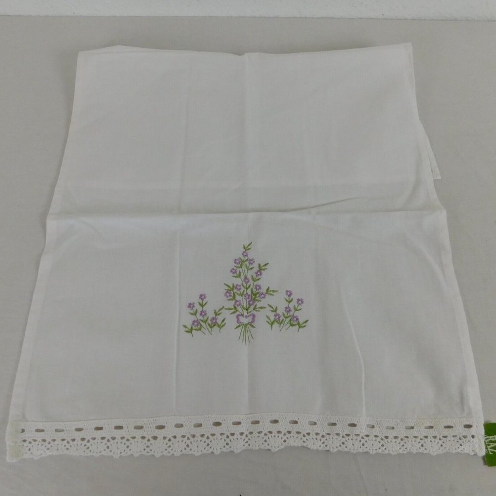 Embroidered Purple Flower Tablecloth Cover Dresser Scarf Raz Import Cotton 25x15 - Picture 2 of 7